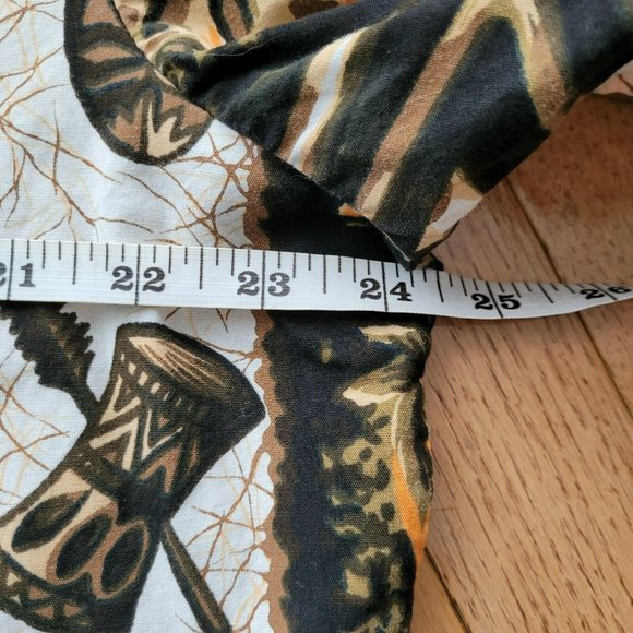 Vintage Hawaiian Aztec Tiki button up - Picture 8 of 9